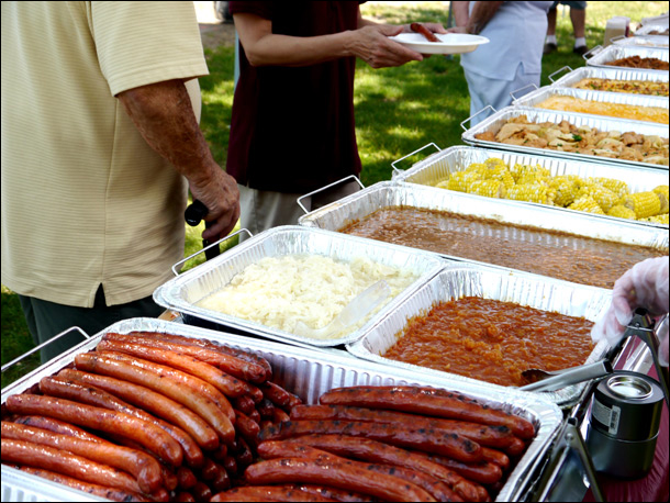 Catered bbq near outlet me